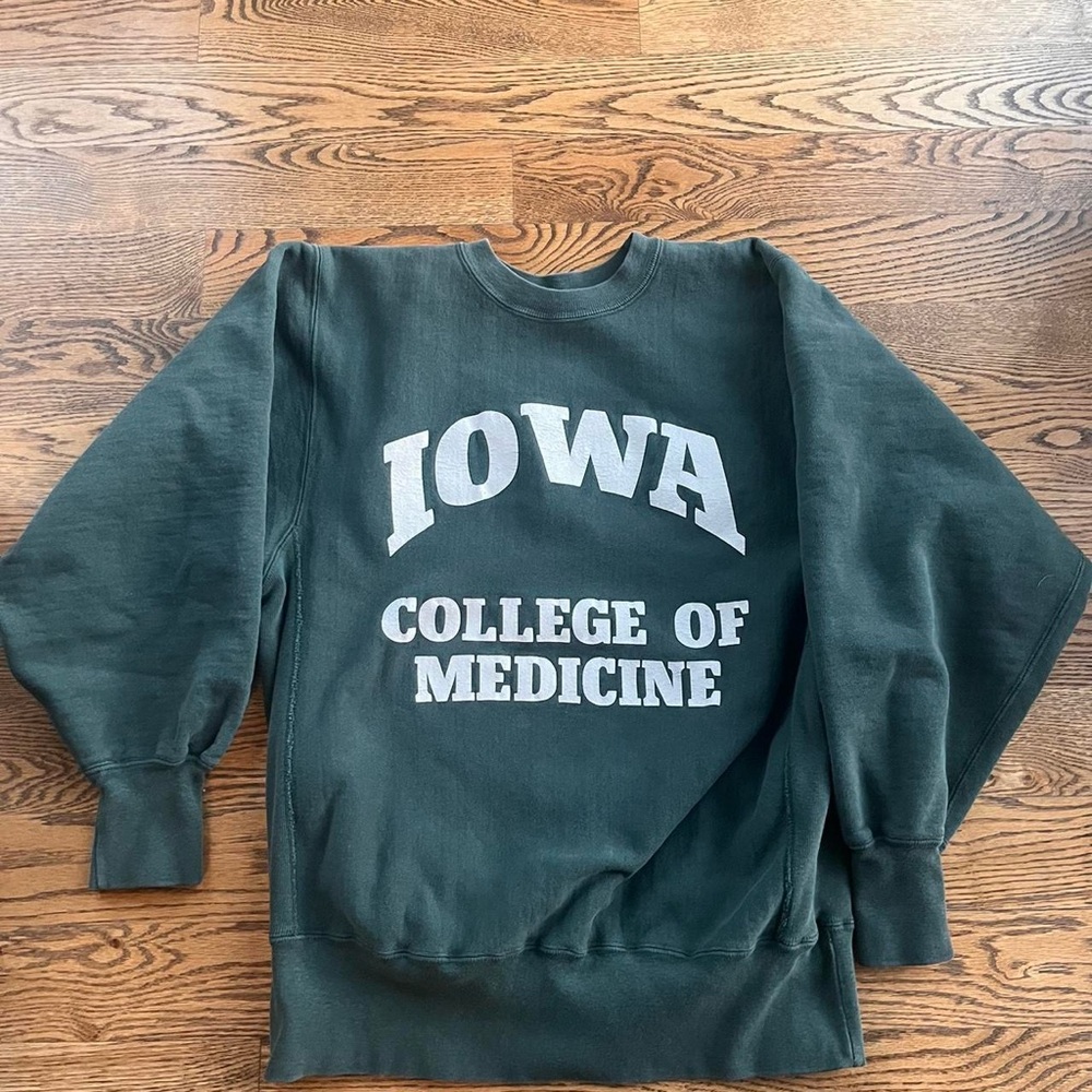 90s Champion reverse weave University of Iowa College of Medicine crewneck